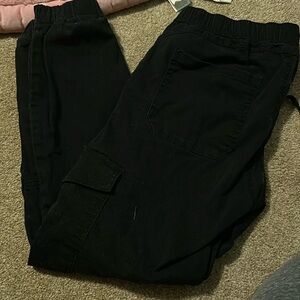 Black cargo pants